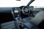 Volkswagen Golf R Estate 2017 года (UK)